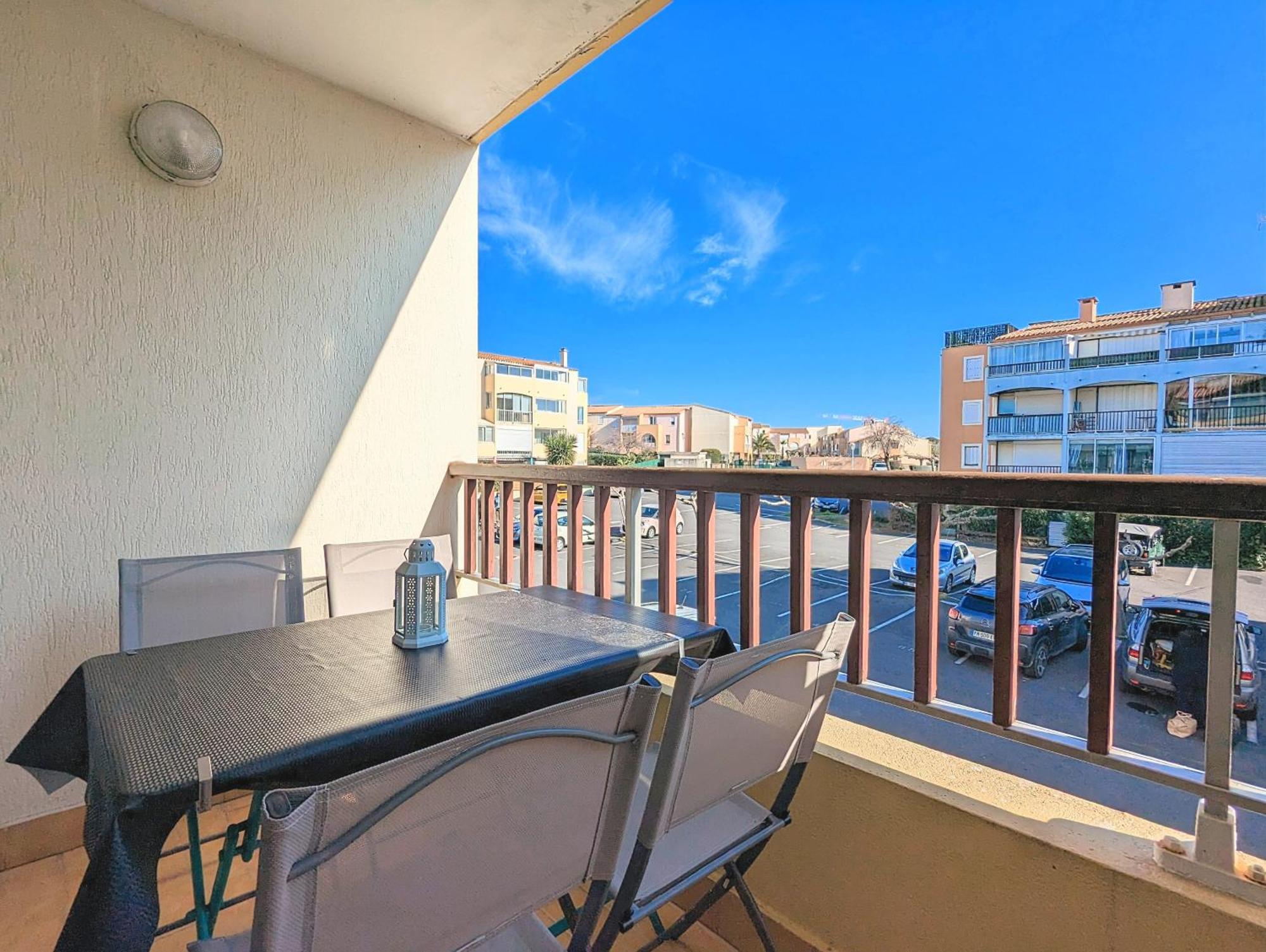 Appartement Au Calme + Parking Agde Dış mekan fotoğraf
