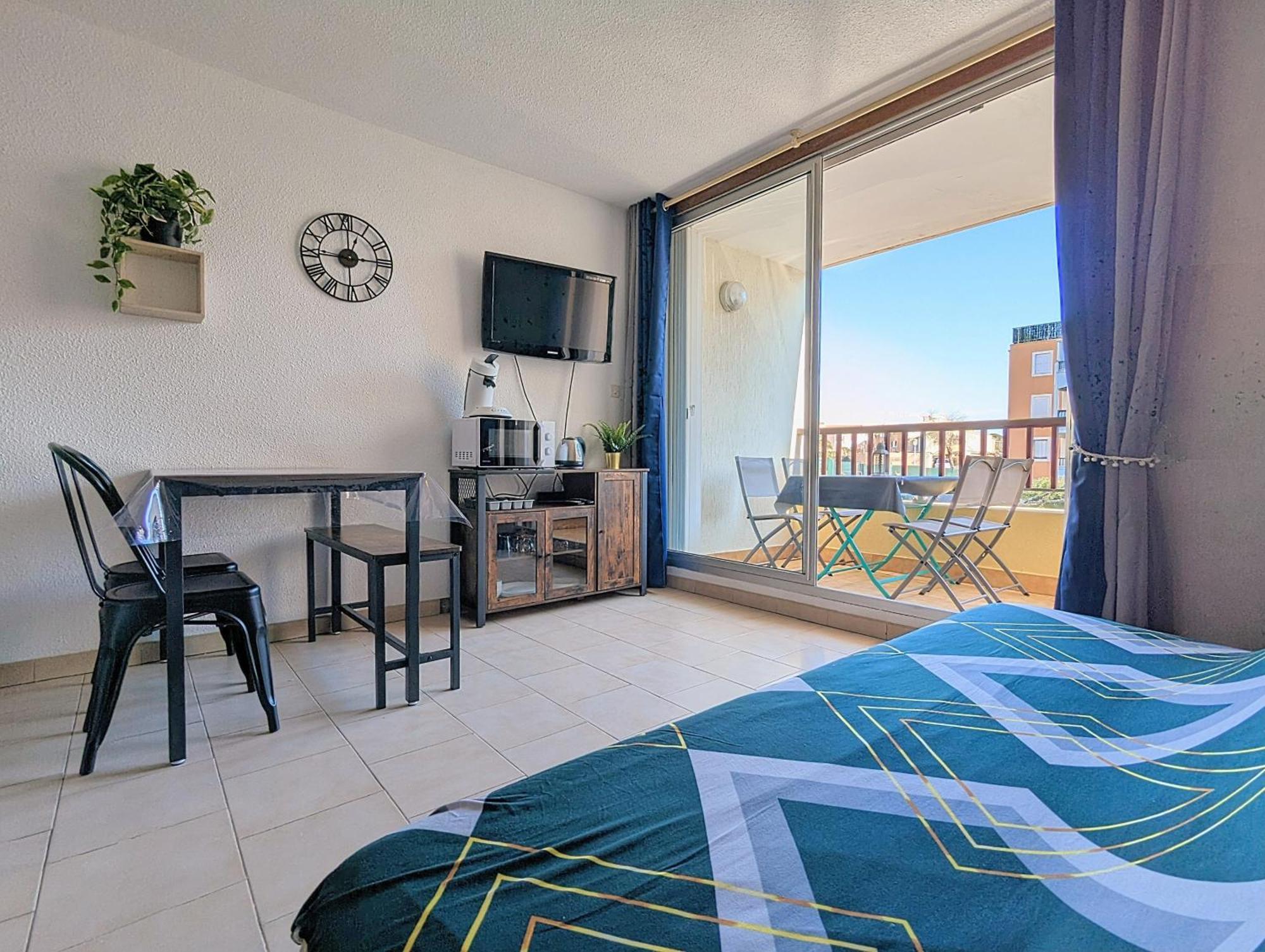 Appartement Au Calme + Parking Agde Dış mekan fotoğraf