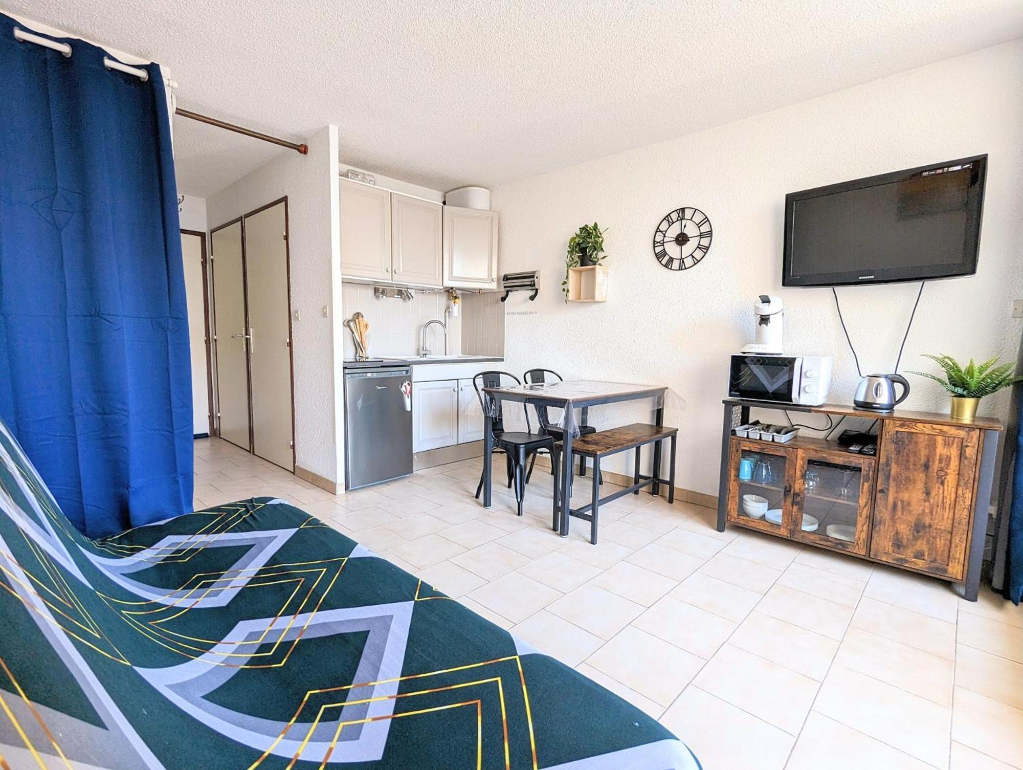 Appartement Au Calme + Parking Agde Dış mekan fotoğraf