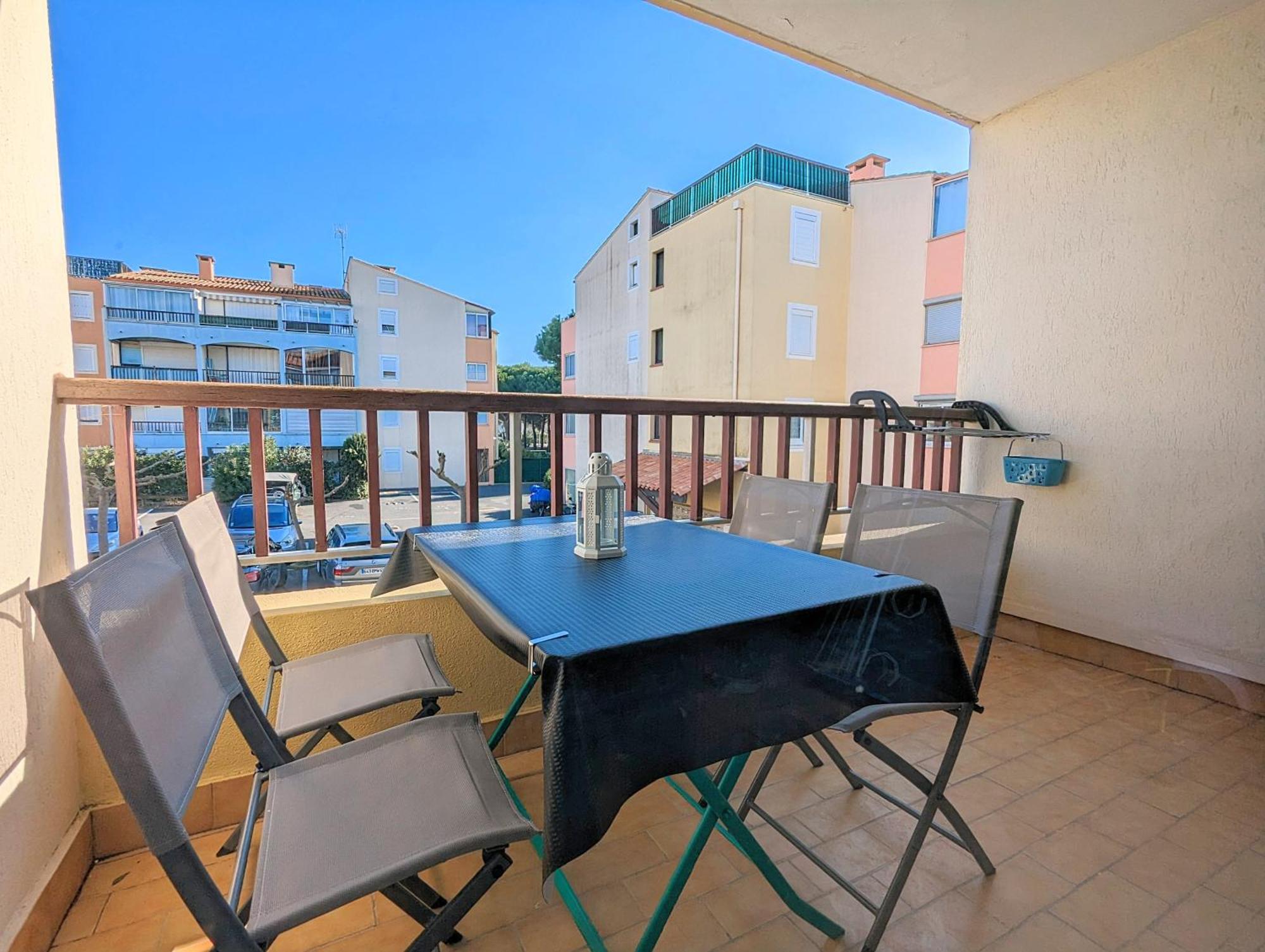 Appartement Au Calme + Parking Agde Dış mekan fotoğraf